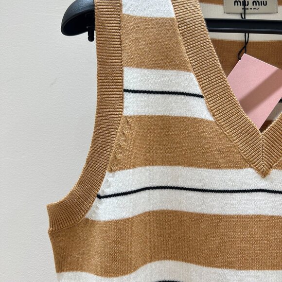 Miu Miu Gray VNeck Women's Sweater - Picture 6 of 10
